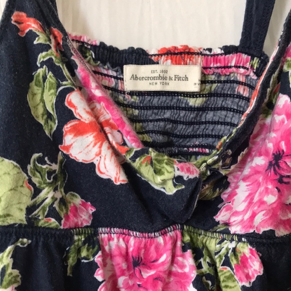 A&F tank - Picture 2 of 2